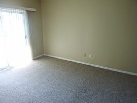 Impeccable 1 Bedroom Condo in Gated Community - $695 in Lake Mary, FL (Photo 2 of 8)