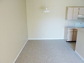 Impeccable 1 Bedroom Condo in Gated Community - $695 in Lake Mary, FL (Photo 3 of 8)