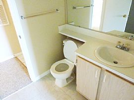 Impeccable 1 Bedroom Condo in Gated Community - $695 in Lake Mary, FL (Photo 6 of 8)