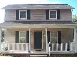 Gorgeous 3 Bedroom Single Family Home in Quiet Community in Catonsville, MD