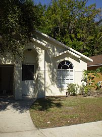 New, Refurbished 3 Bedroom Home with Move-In Specials! $925 in Maitland, FL