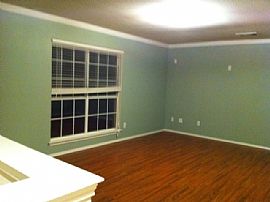 Beautiful 3 Bedroom Home in Woodbridge Community  in Sachse, TX (Photo 8 of 12)