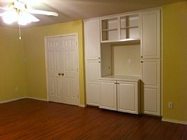 Beautiful 3 Bedroom Home in Woodbridge Community  in Sachse, TX (Photo 9 of 12)