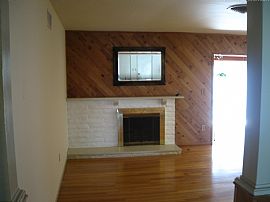 Charming 3 Bedroom Home - Available Now in North Hollywood, CA