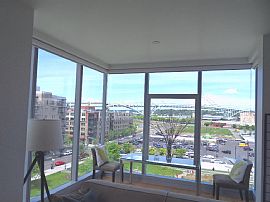 Luxury 2 Bedroom Condo with Parking and Panoramic Views! in Portland, OR (Photo 9 of 12)