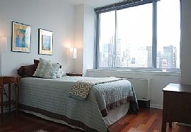 Superb 2 Bedroom Apartment in Elegant Doorman Building in Manhattan, NY (Photo 3 of 6)