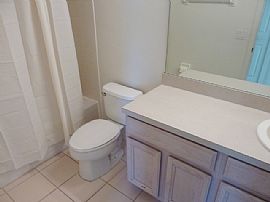 Dazzling 4 Bedroom Home with 2 Car Garage - $1195.00 in Orlando, FL (Photo 10 of 11)