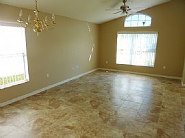 Dazzling 4 Bedroom Home with 2 Car Garage - $1195.00 in Orlando, FL (Photo 2 of 11)