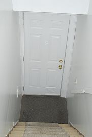 Very Nice 2 Bedroom Upper Apartment - Close to Leonard St. in Grand Rapids, MI (Photo 6 of 8)