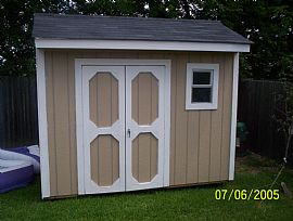 Clean and Neat 3 Bedroom Home with Wood Deck and Concrete Patio  in Saginaw, TX (Photo 4 of 5)