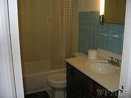 Gracious 2 Bedroom Single Family Home Near Lake  in Putnam Valley, NY (Photo 6 of 6)