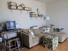 Furnished 1 Bedroom Condo with Utilities and Cable Included in Honolulu, HI (Photo 3 of 4)