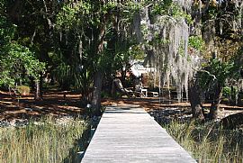 Lovely 4 Bedroom Executive Home Retreat with Private Dock in Mount Pleasant, SC (Photo 3 of 8)