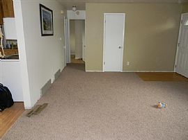 Wonderful 3 Bedroom Home - Rent Includes Utilities! in Colorado Springs, CO (Photo 3 of 11)