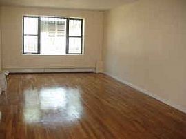 Beautiful 3 Bedroom Available For HASA Or Sec. 8 Clients in Brooklyn, NY (Photo 2 of 3)