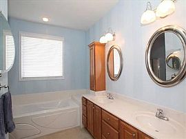 Great 3 Bedroom Home with Attention to Detail in Maineville, OH (Photo 8 of 8)