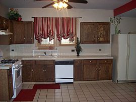 Original Craftsman 3 Bedroom Single Home on Tree Lined Street in Jeffersonville, PA (Photo 5 of 8)