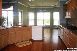 Amazing 4 Bedroom Home -  You Wont Believe Your Eyes! in San Antonio, TX (Photo 6 of 12)