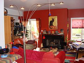 Wonderful 3 Bedroom Condo with Hardwood Floors at Treehouse  in Ann Arbor, MI (Photo 3 of 5)