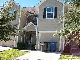 Lovely 3 Bedroom Home - Minutes to UTSA and Medical Center in San Antonio, TX