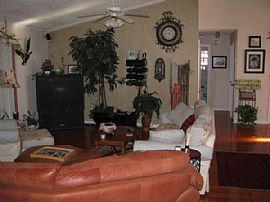 Furnished 3 Bedroom  Home in Beautiful Gated Community in Leesburg, FL (Photo 3 of 11)