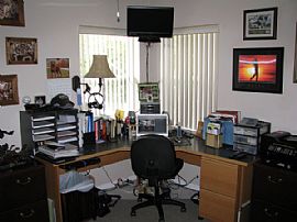 Furnished 3 Bedroom  Home in Beautiful Gated Community in Leesburg, FL (Photo 6 of 11)