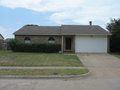 Wonderful 3 Bedroom Home with 1.5 Car Garage in Dallas, TX
