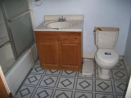 Quiet, Beautiful 2 Bedroom Home in Friendly Neighborhood! in Fostoria, OH (Photo 3 of 3)