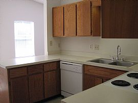 Immaculate 3 Bedroom Home with Everything New in Atlantic Beach, FL (Photo 8 of 10)