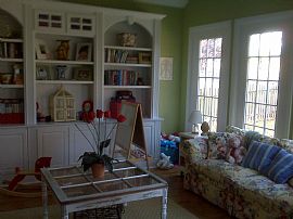 Newer 4 Bedroom Home with Open Floor Plan in Dacula, GA (Photo 4 of 6)