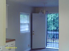 Great 3 Bedroom Home with Move In Special - $800 - CALL NOW! in Stone Mountain, GA (Photo 3 of 5)