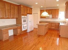 Incredible 4 Bedroom Home - Perfect For Entertaining in Livonia, MI (Photo 2 of 4)