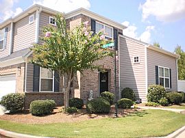 Beautiful, Well Kept 2 Bedroom Home - Move In Fast! in Woodstock, GA