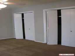 Quiet and Quaint 1 Bedroom Condo with Extras in Southern Hills in Tulsa, OK (Photo 4 of 7)