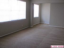 Quiet and Quaint 1 Bedroom Condo with Extras in Southern Hills in Tulsa, OK (Photo 6 of 7)
