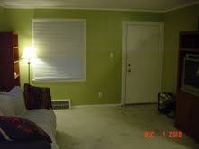 Great 2 Bedroom Home with Nice Sized Porch in Southgate, MI (Photo 5 of 7)