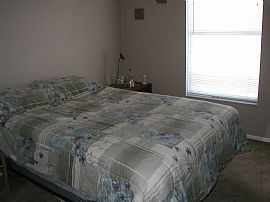 Adorable 3 Bedroom Home with 1 Car Garage - $1095 in Orlando, FL (Photo 8 of 8)