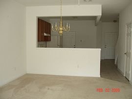 Dazzling  3 Bathroom Townhouse 1 Car Garage - $925 in Sanford, FL (Photo 4 of 8)