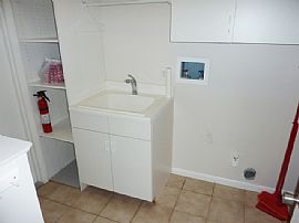 Cozy 3 Bedroom Home with Eat-In-Kitchen and Fireplace - $1395 in Sanford, FL (Photo 10 of 12)