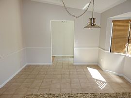 Cozy 3 Bedroom Home with Eat-In-Kitchen and Fireplace - $1395 in Sanford, FL (Photo 4 of 12)