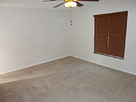 Cozy 3 Bedroom Home with Eat-In-Kitchen and Fireplace - $1395 in Sanford, FL (Photo 5 of 12)