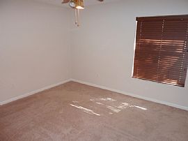 Cozy 3 Bedroom Home with Eat-In-Kitchen and Fireplace - $1395 in Sanford, FL (Photo 7 of 12)