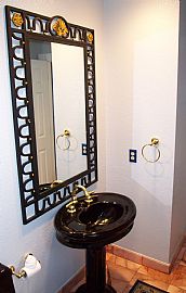 Exquisite 4 Bedroom Home in Los Nogales Subdivision in Las Cruces, NM (Photo 7 of 7)