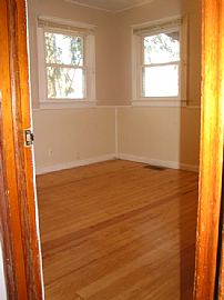 Delightful 2 Bedroom Home with Old Time Charm with Updates in Brownsburg, IN (Photo 8 of 10)