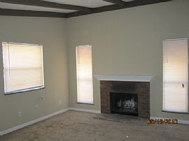 Terrific 2 Bedroom Home with 1,073 Sq. Ft. - $850 in Las Vegas, NV (Photo 5 of 9)