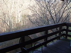 Spacious 2 Bedroom Condo with Pools, Parking, and Nightlife! in Philadelphia, PA (Photo 5 of 9)