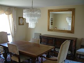 Exquisite 4 Bedroom Home - Perfect Place to Call Home in Alexandria, VA (Photo 5 of 12)