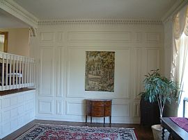 Exquisite 4 Bedroom Home - Perfect Place to Call Home in Alexandria, VA (Photo 8 of 12)