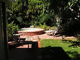 Classic, Mid Century, Modern 3 Bedroom Country Ranch Home  in Chatsworth, CA (Photo 2 of 12)