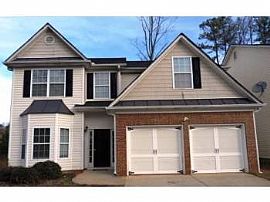 Beautiful, Spacious 4 Bedroom Home Located on a Cul-De-Sac! in Dallas, GA